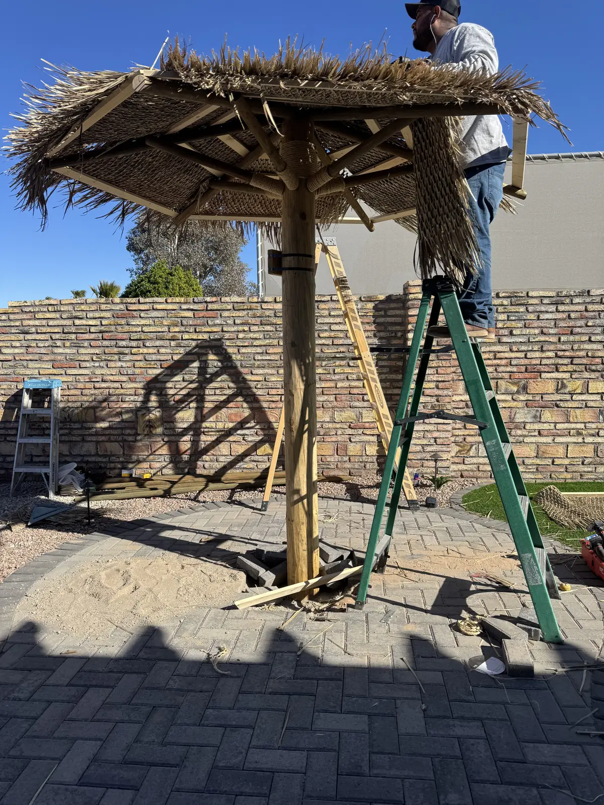 Palapa shade structure install