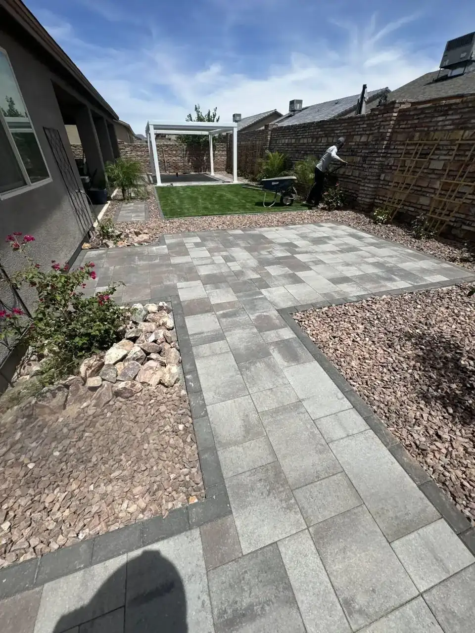 Paver walkway with gravel bands